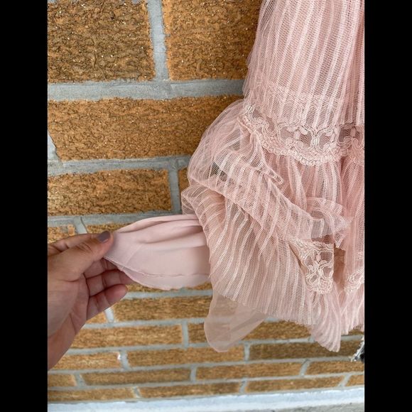 Alice & Olivia - Pale Pink Tulle Dress size 10 - Picture 3 of 12